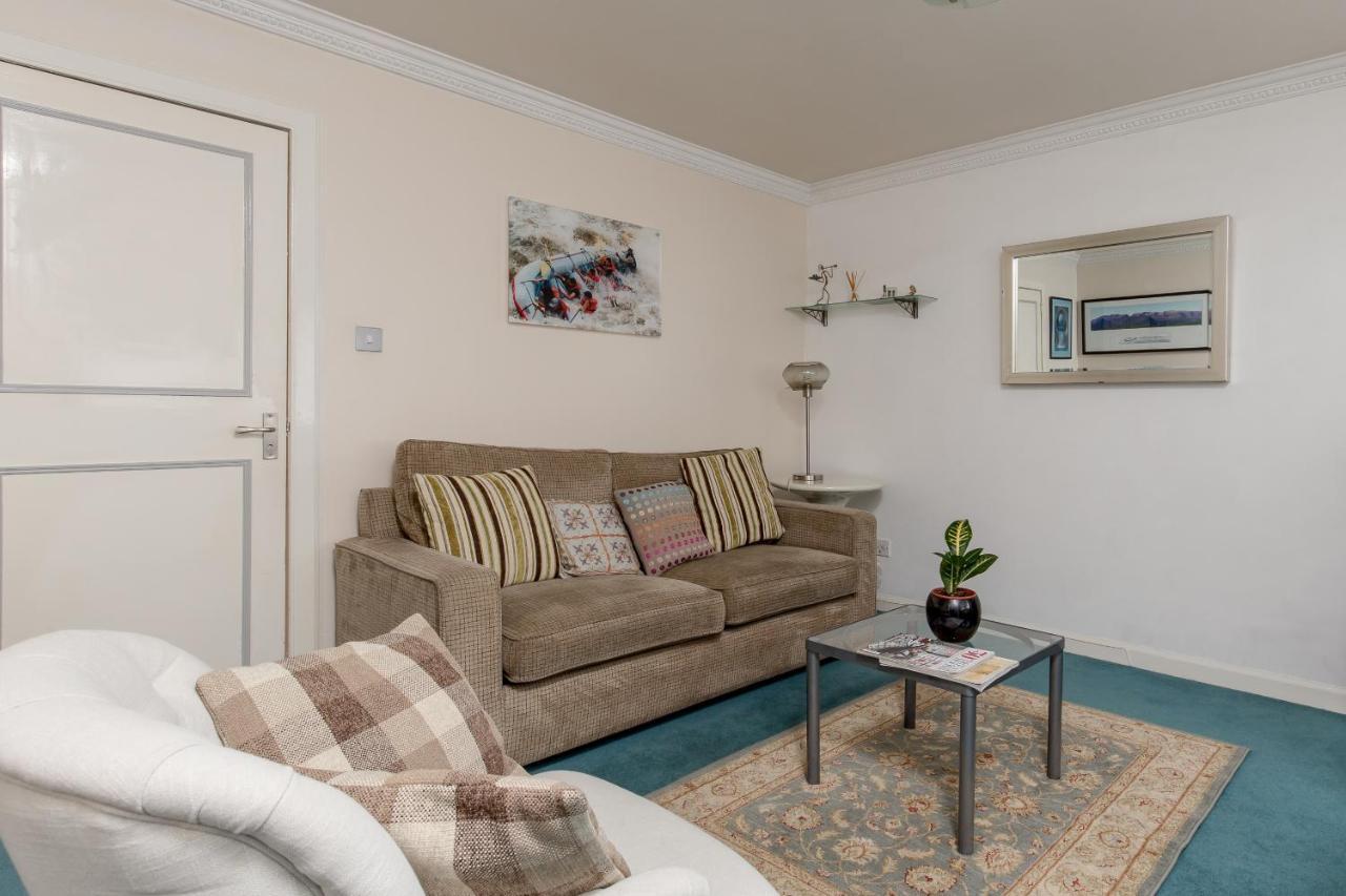 Joivy Chic Apartment In The Heart Of The Royal Mile Edimburgo Esterno foto