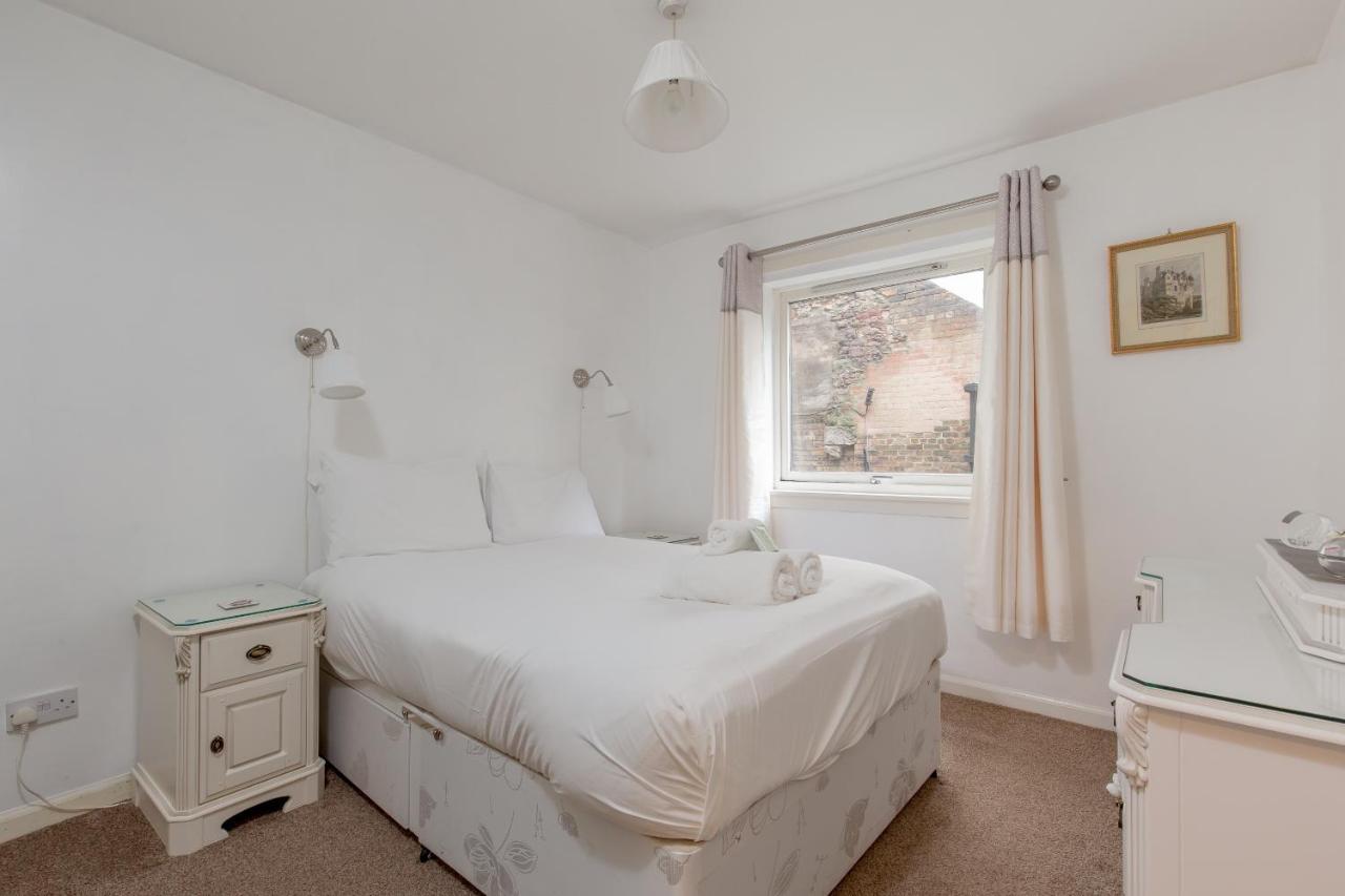 Joivy Chic Apartment In The Heart Of The Royal Mile Edimburgo Esterno foto
